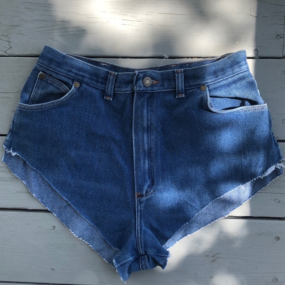 ♻️VINTAGE WRANGLER high rise shorts 🌈